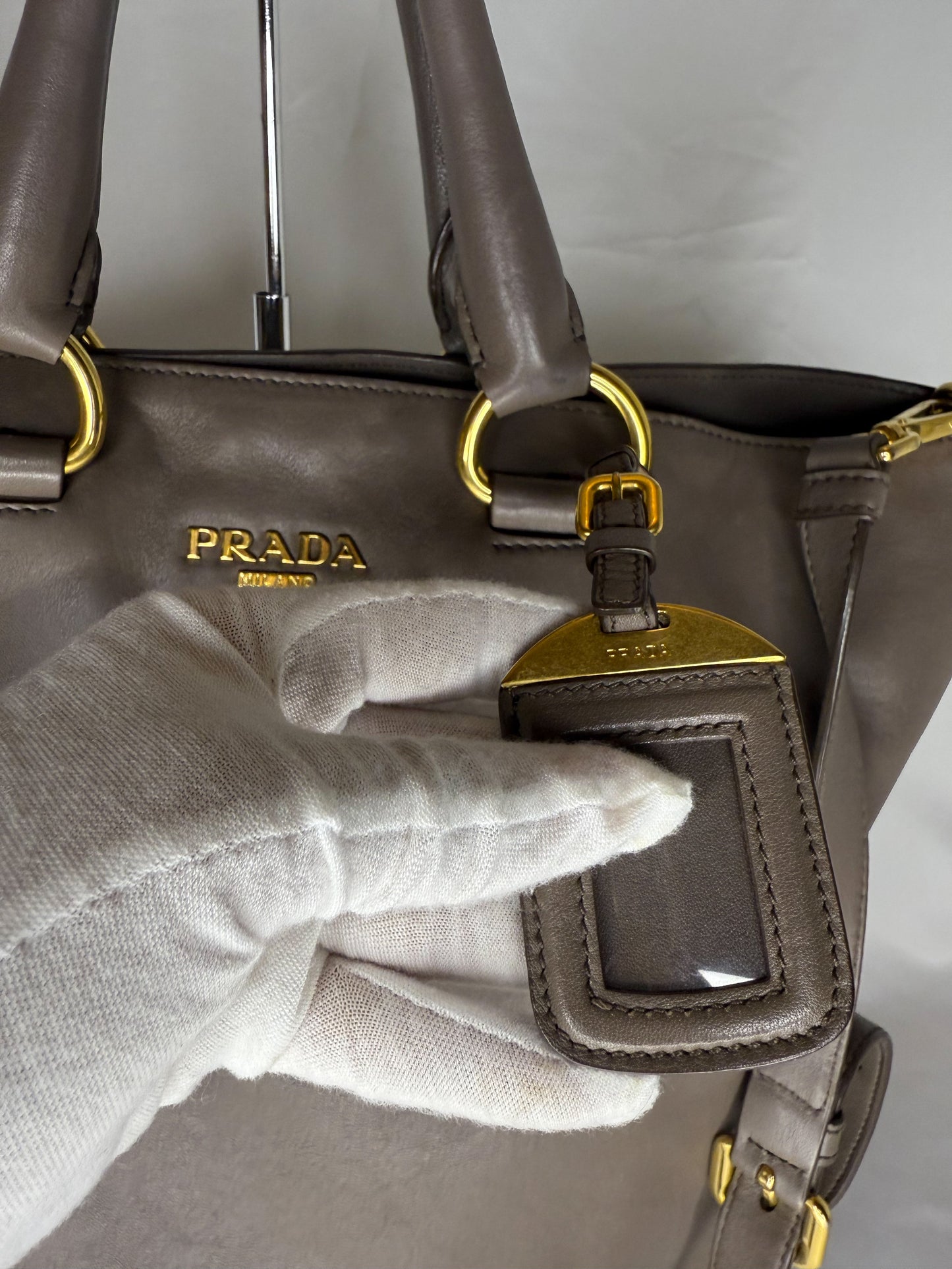 PRADA TOTE 2WAY GRAY BAG