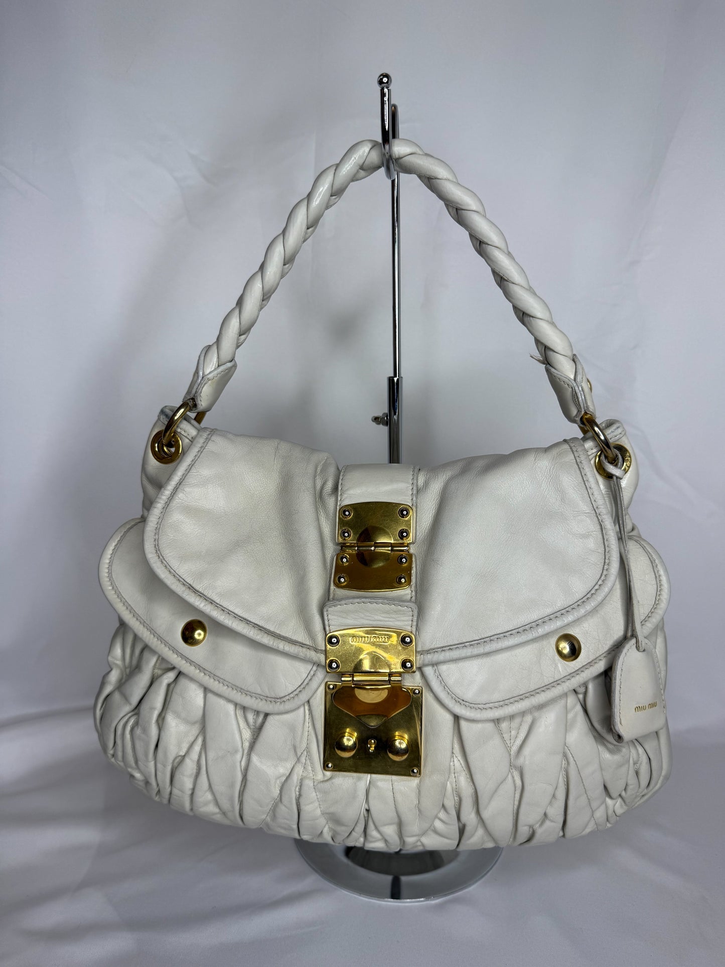 MIU MIU MATELASSE SHOULDER BAG
