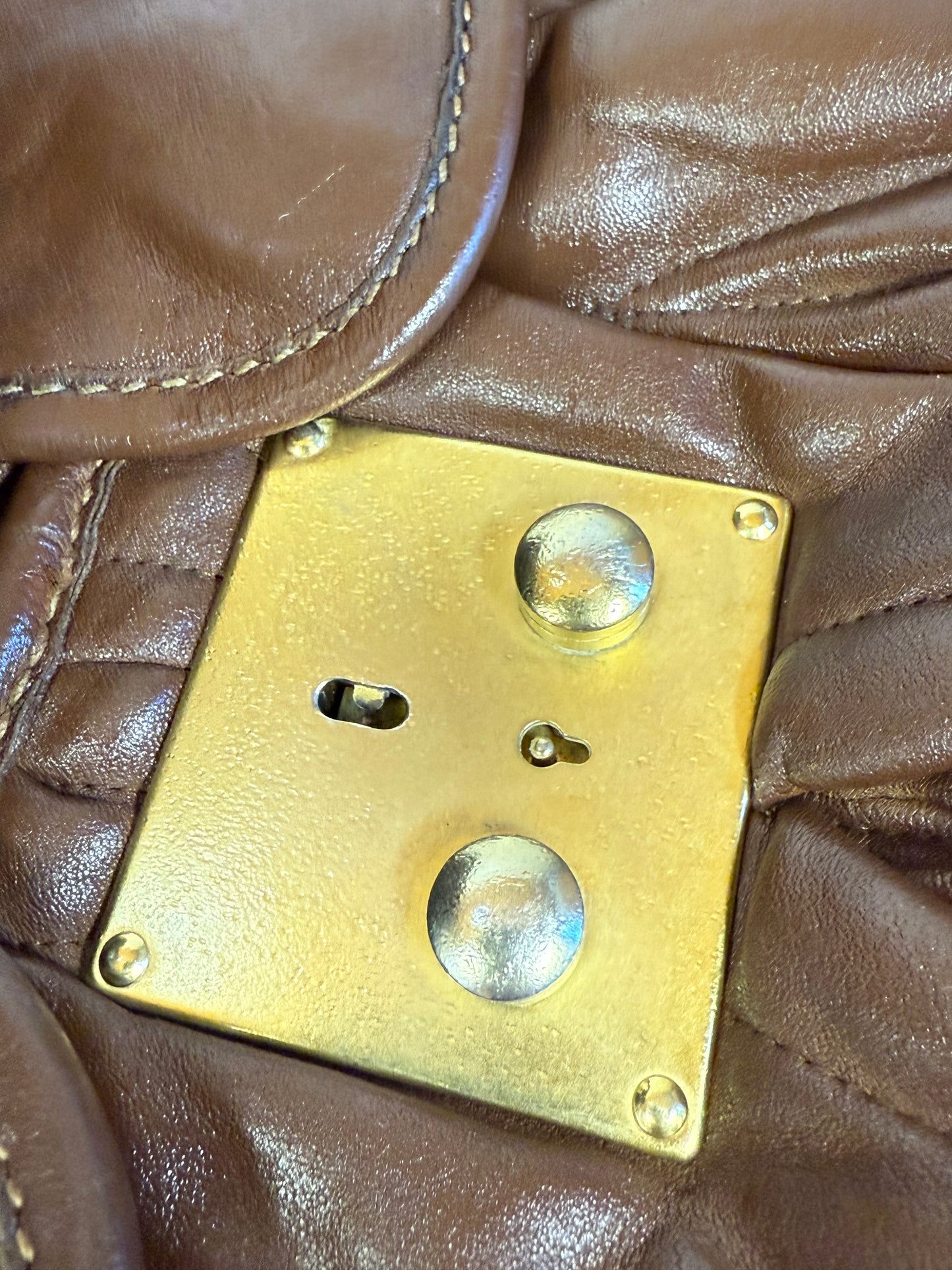 MIU MIU BROWN MATELASSE