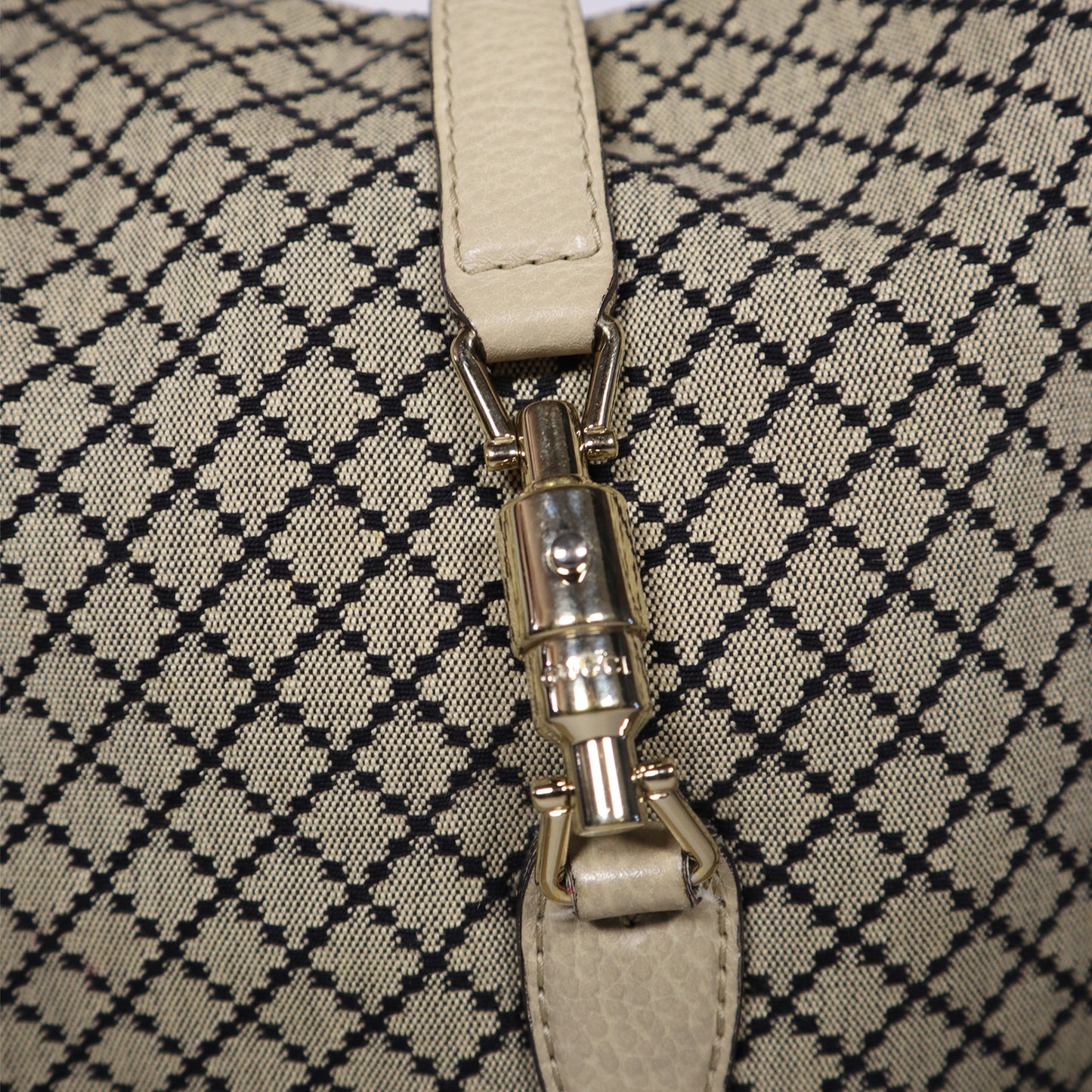GUCCI JACKIE HOBO BAG