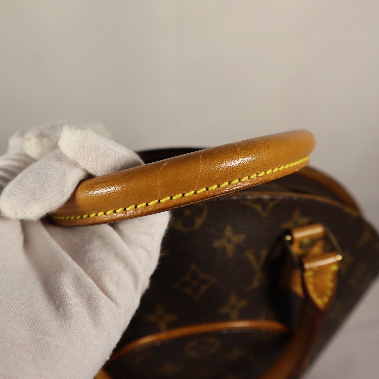 LOUIS VUITTON ELLIPSE BAG