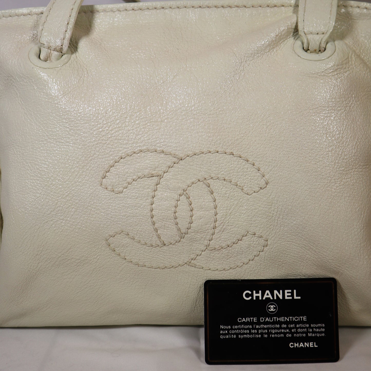 CHANEL SHOULDER BAG
