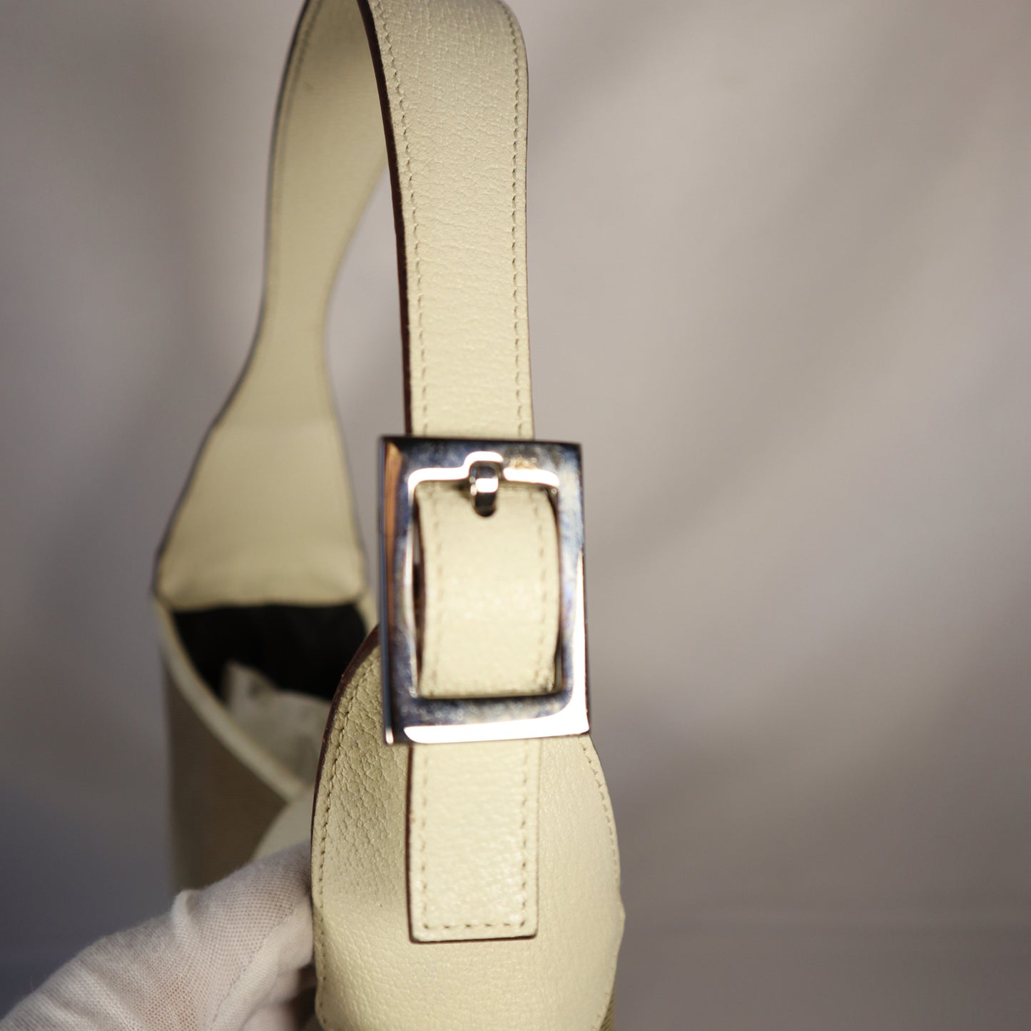 GUCCI JACKIE BEIGE CANVAS BAG