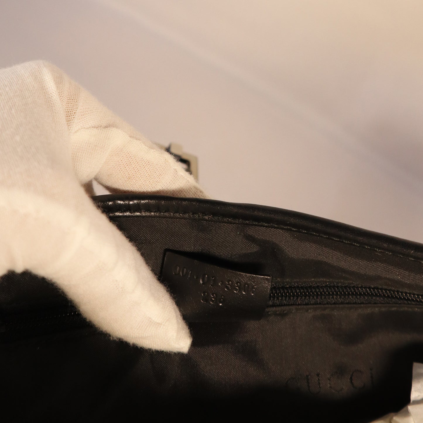 GUCCI JACKIE BLACK SUEDE BAG