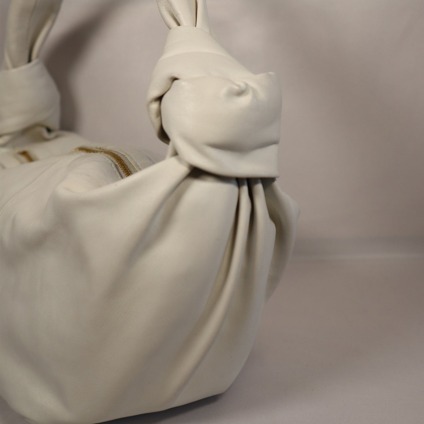 BOTTEGA VENETA DOUBLE KNOT BAG