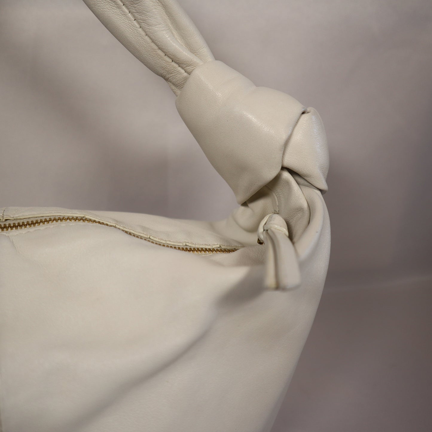 BOTTEGA VENETA DOUBLE KNOT BAG