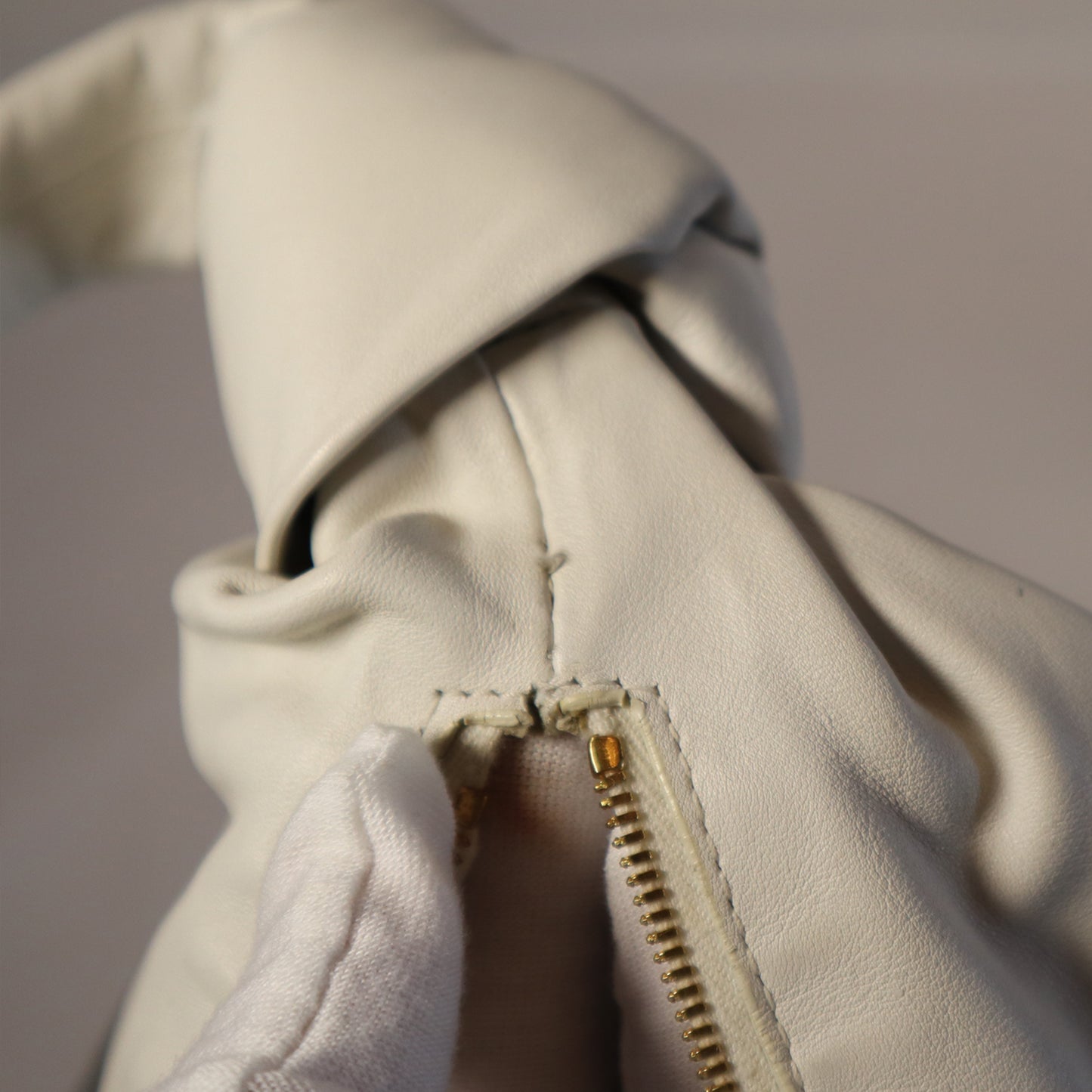 BOTTEGA VENETA DOUBLE KNOT BAG