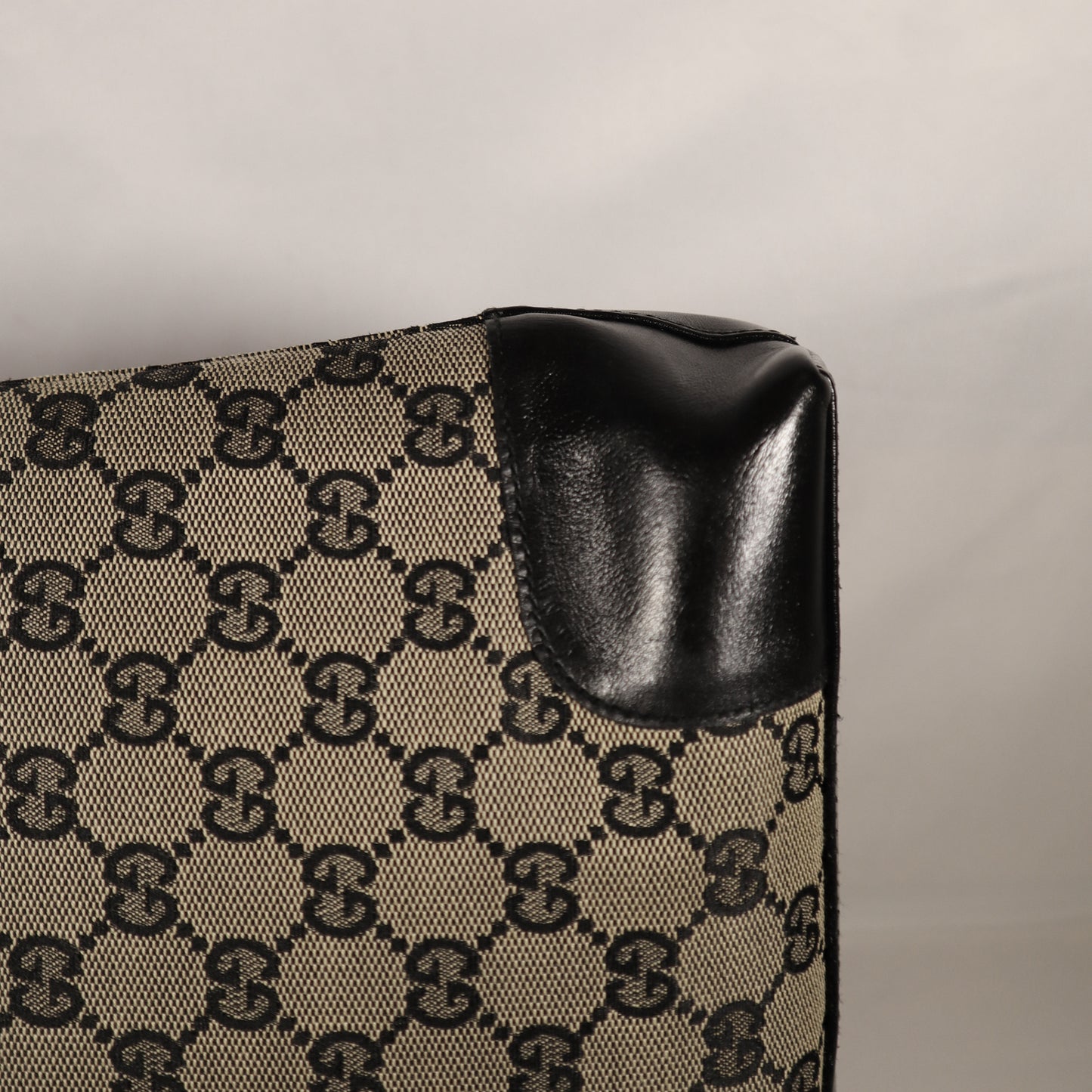 GUCCI TOTE GG CANVAS BAG