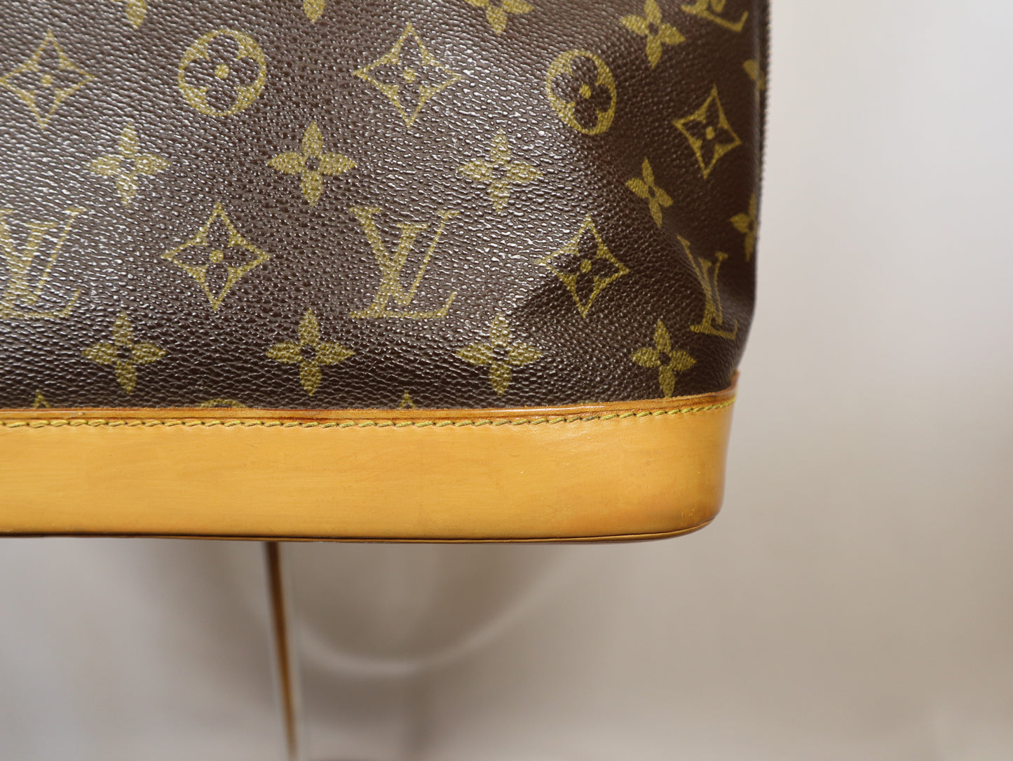 LOUIS VUITTON ALMA BAG