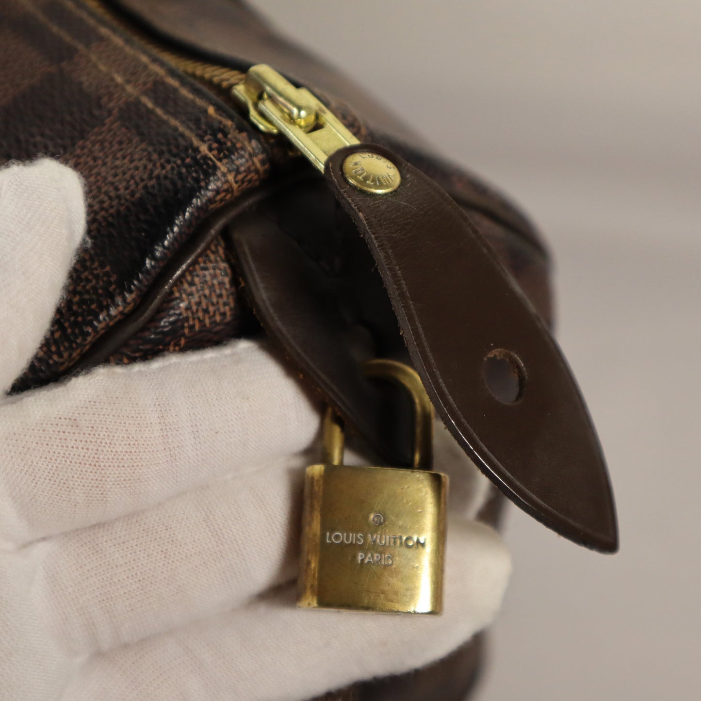 LOUIS VUITTON DAMIER SPEEDY 30