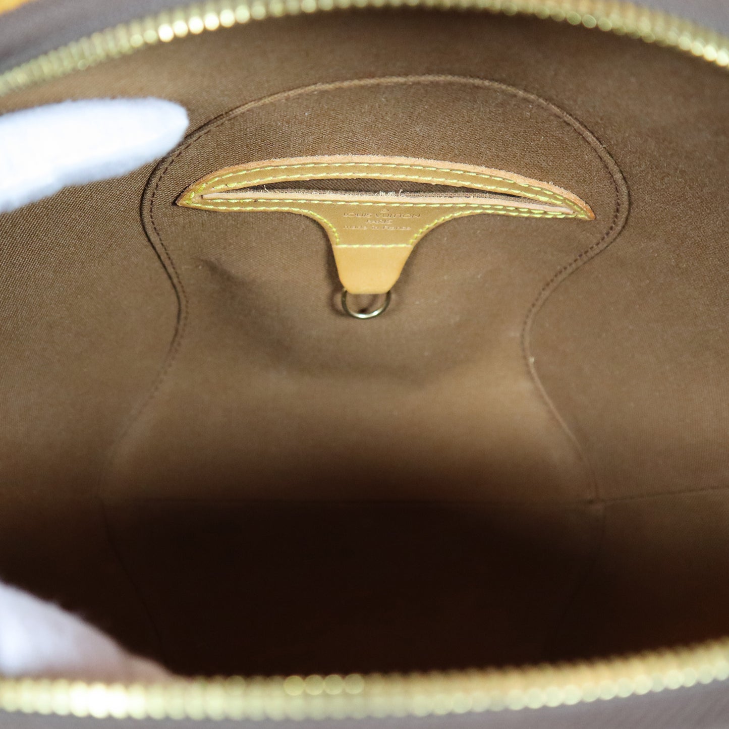 LOUIS VUITTON ELLIPSE BAG