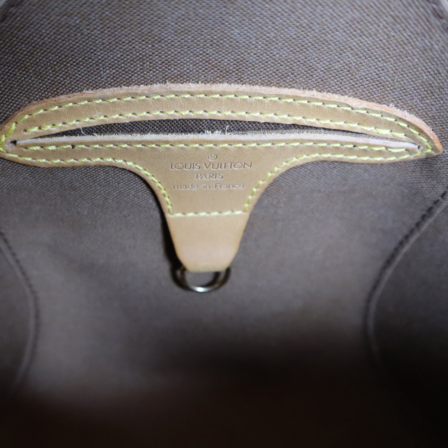 LOUIS VUITTON ELLIPSE BAG