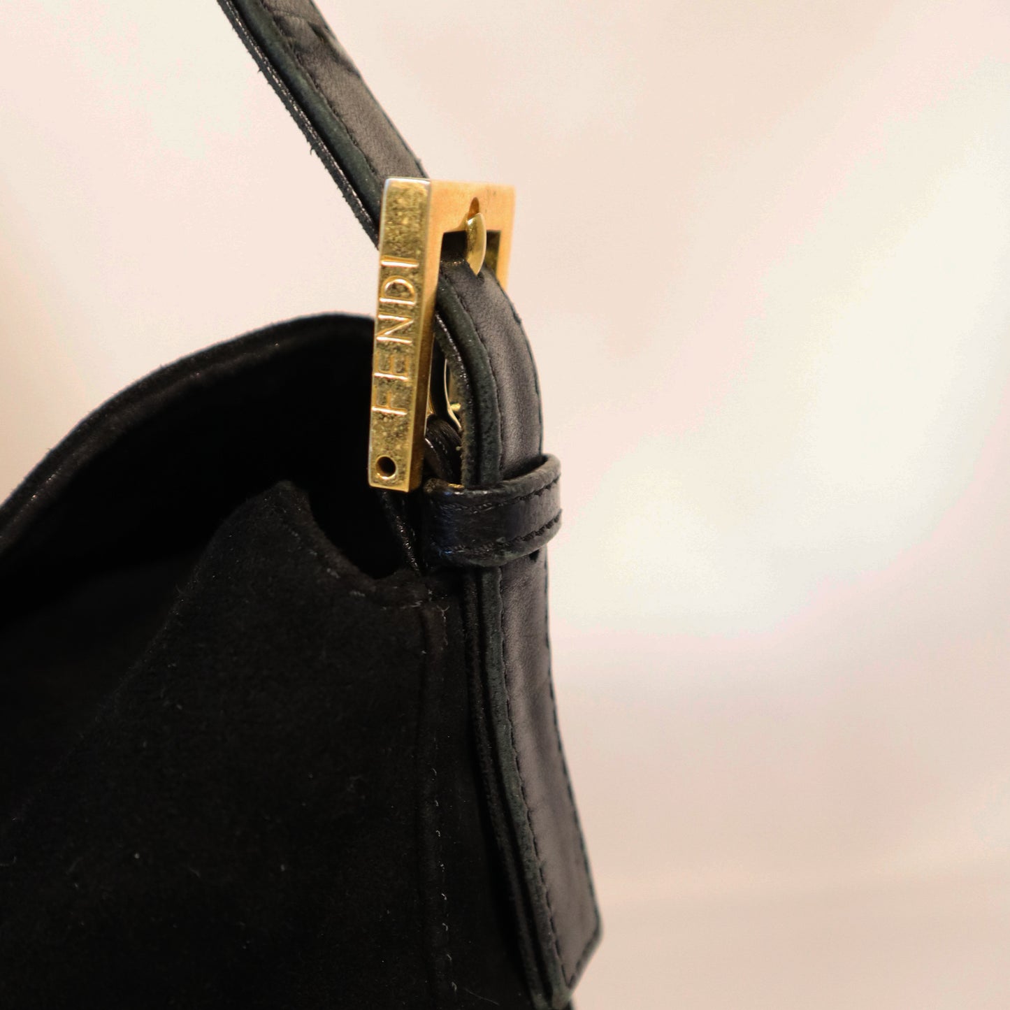 FENDI MAMA BAGUETTE SUEDE BAG