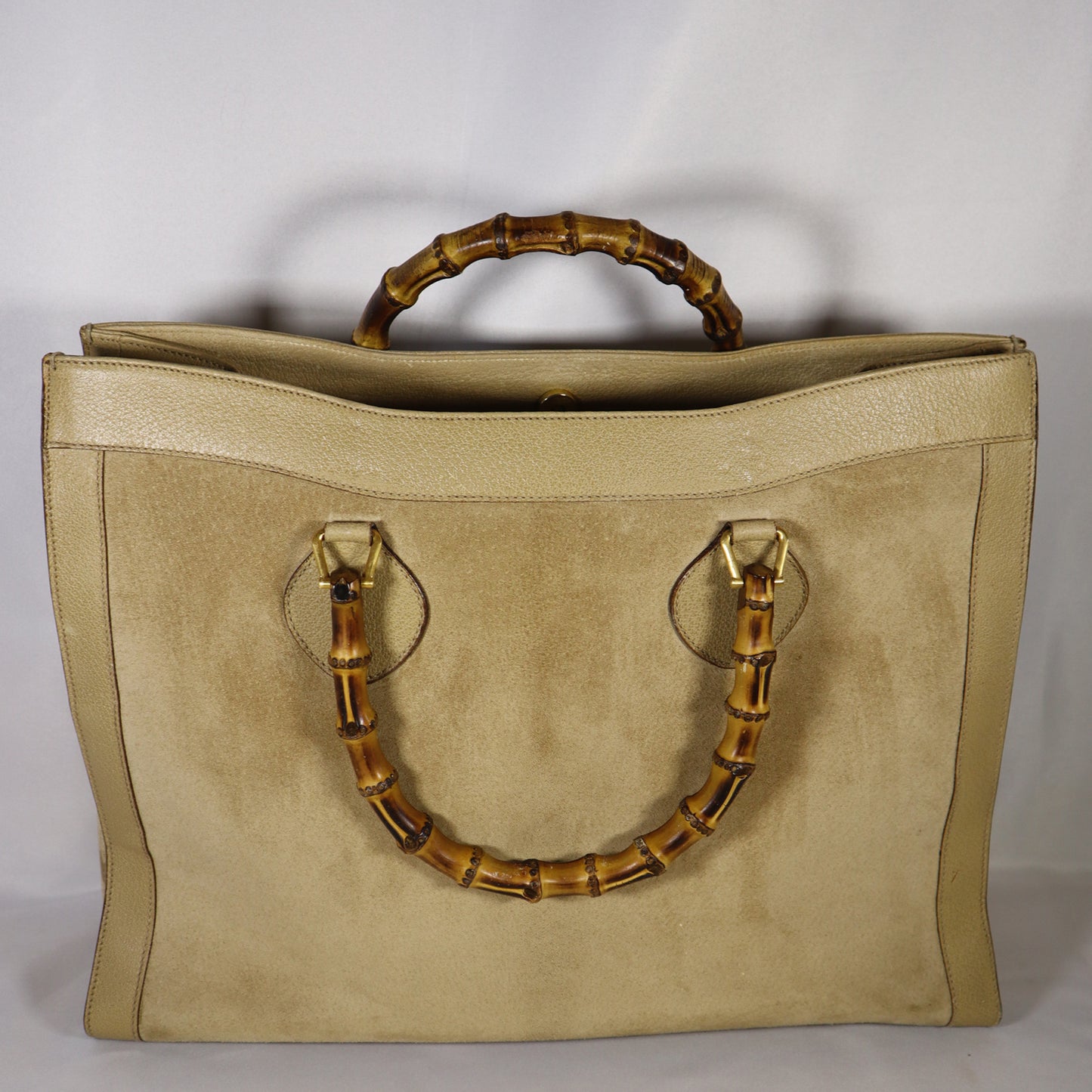 GUCCI SUEDE DIANA BAG