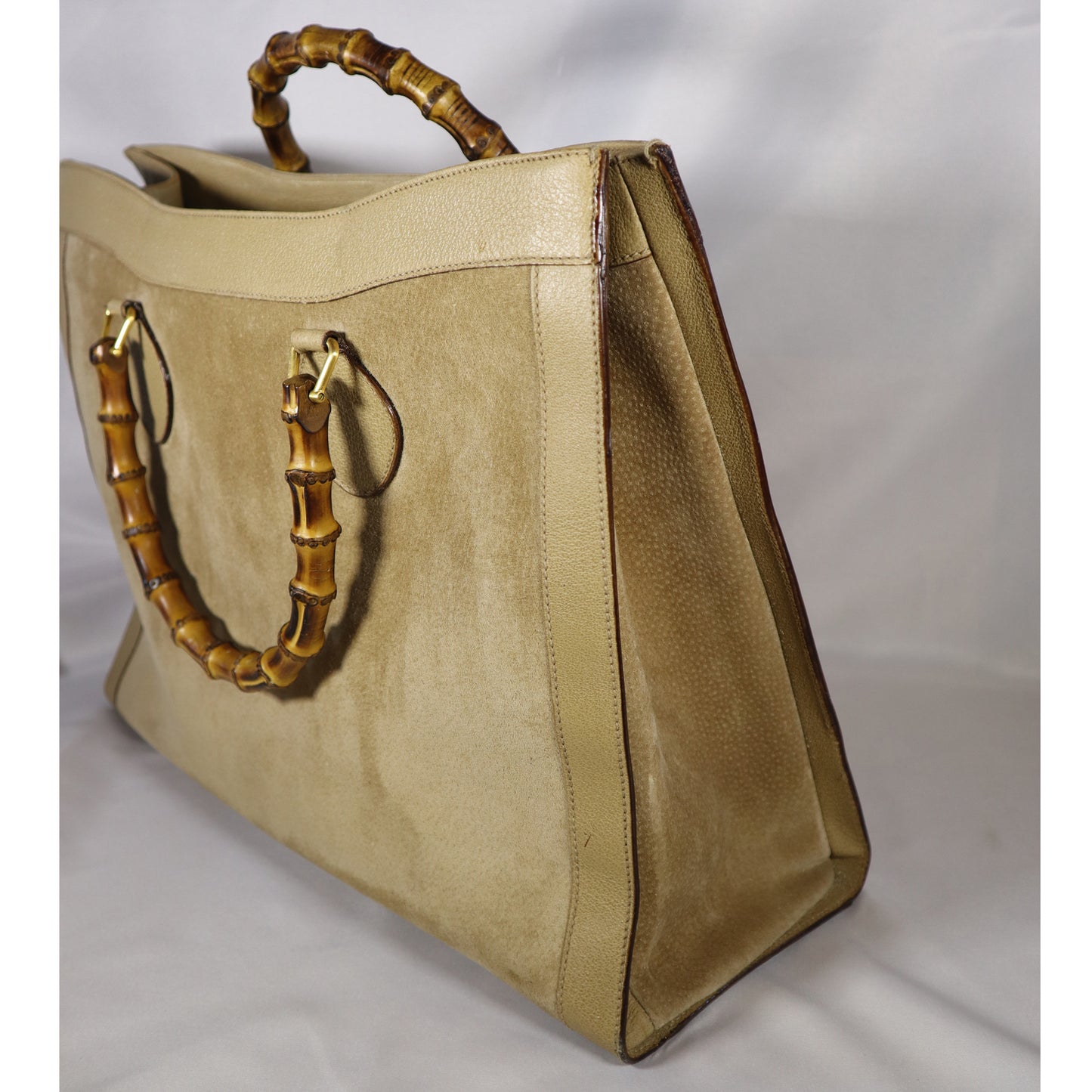 GUCCI SUEDE DIANA BAG