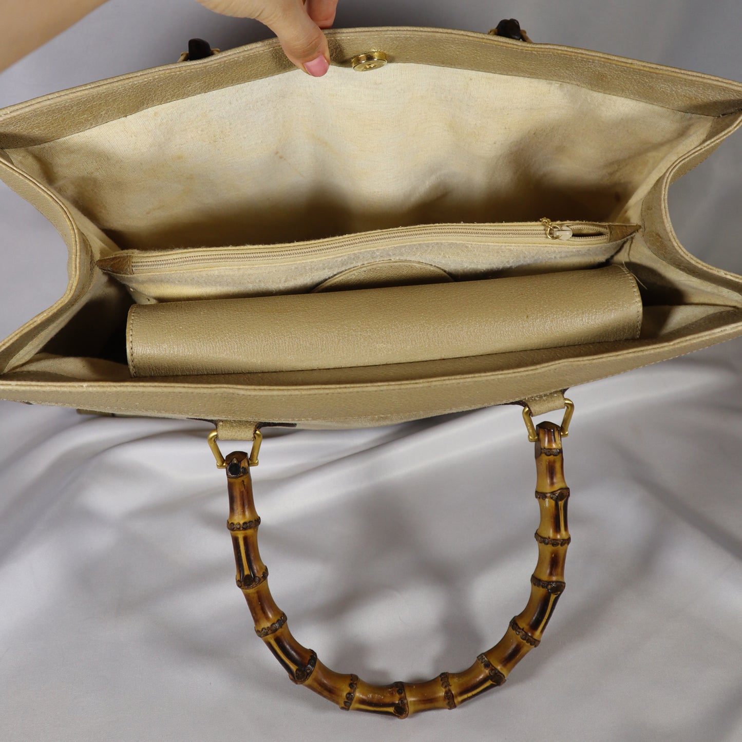 GUCCI SUEDE DIANA BAG