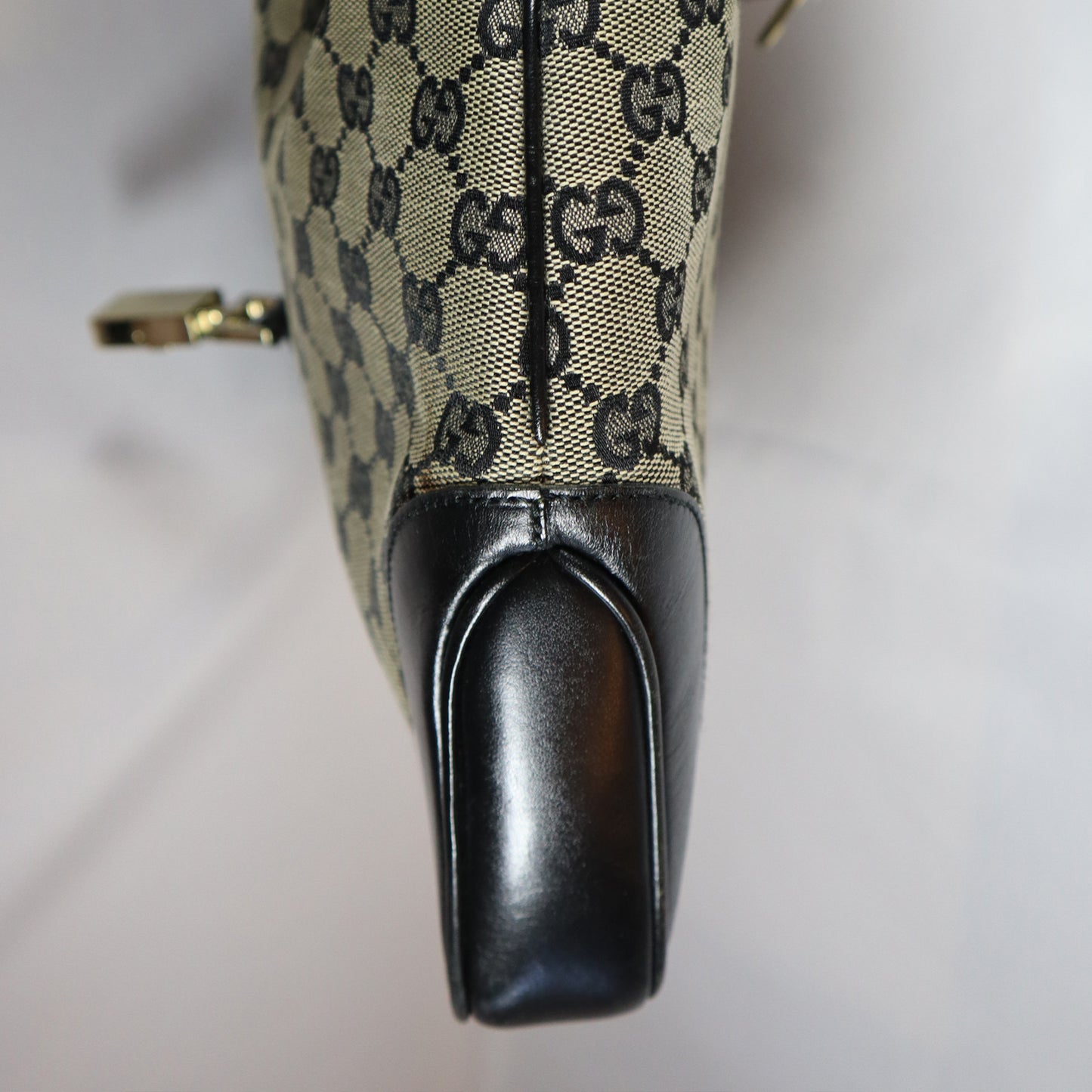GUCCI JACKIE BLACK CANVAS