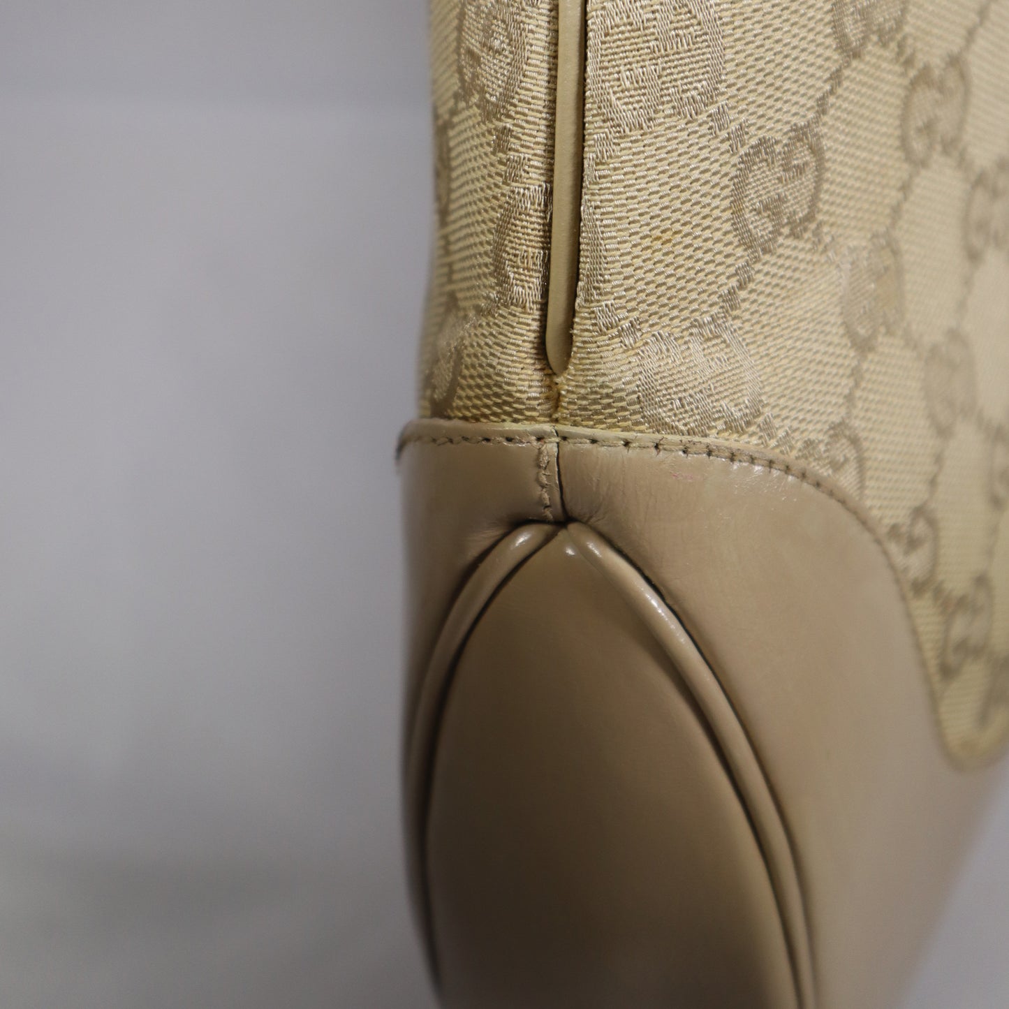 GUCCI JACKIE DUST PINK GG CANVAS BAG