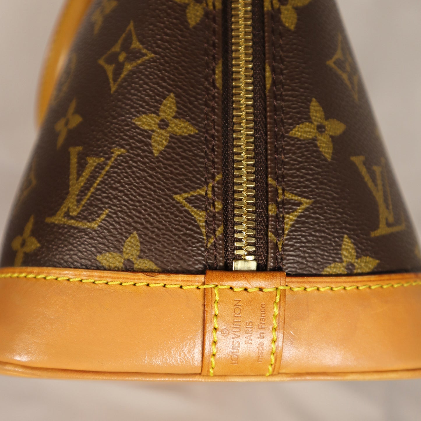LOUIS VUITTON MONOGRAM ALMA BAG
