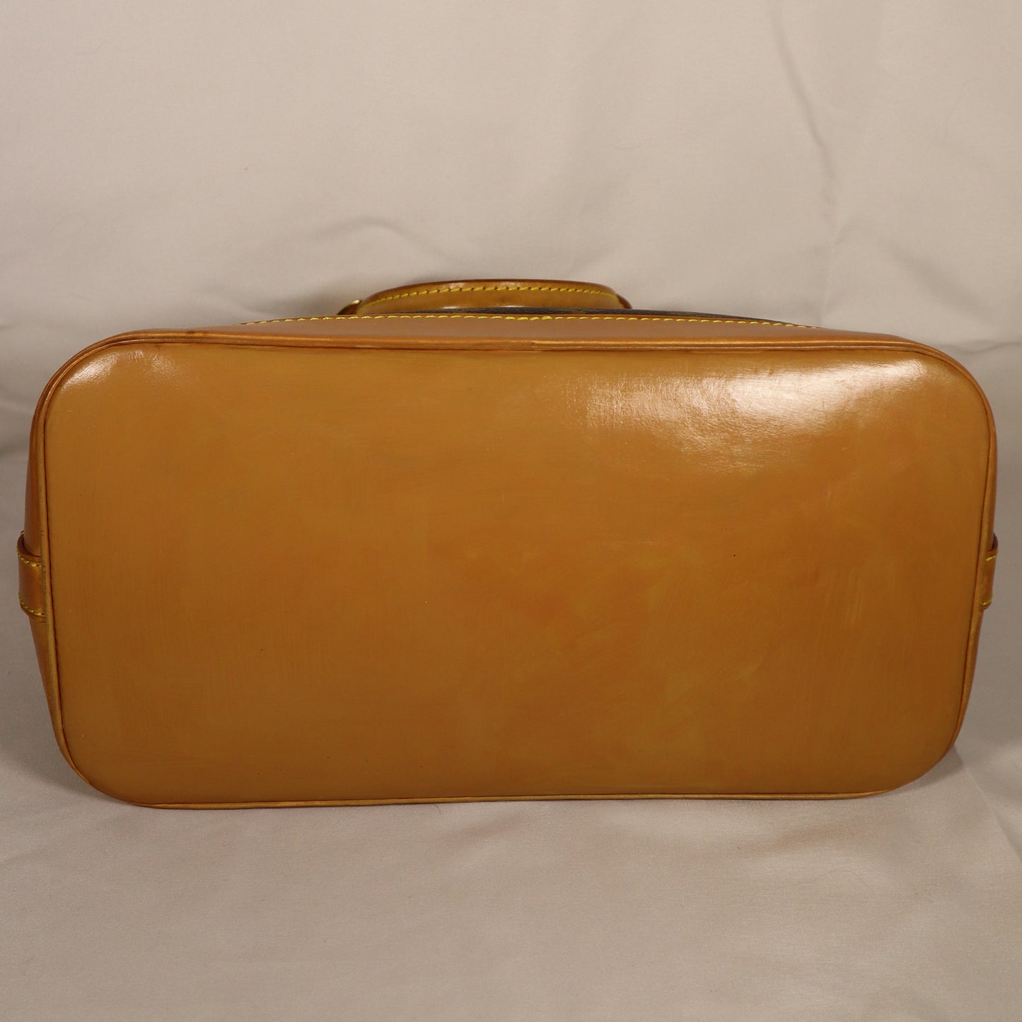 LOUIS VUITTON MONOGRAM ALMA BAG
